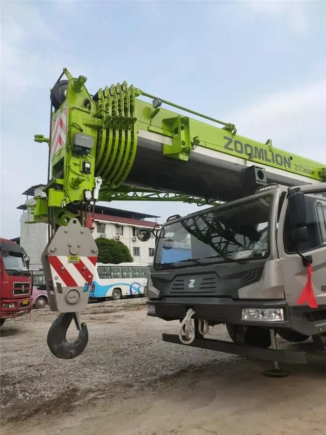 天津外国语大学滨海外事学院吊车出租